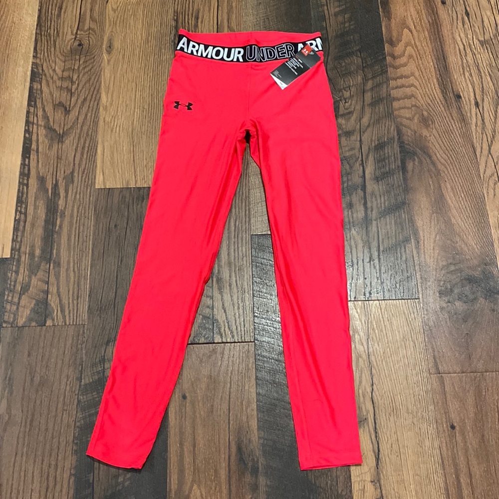 NEW Under Armour Hot Pink Legging